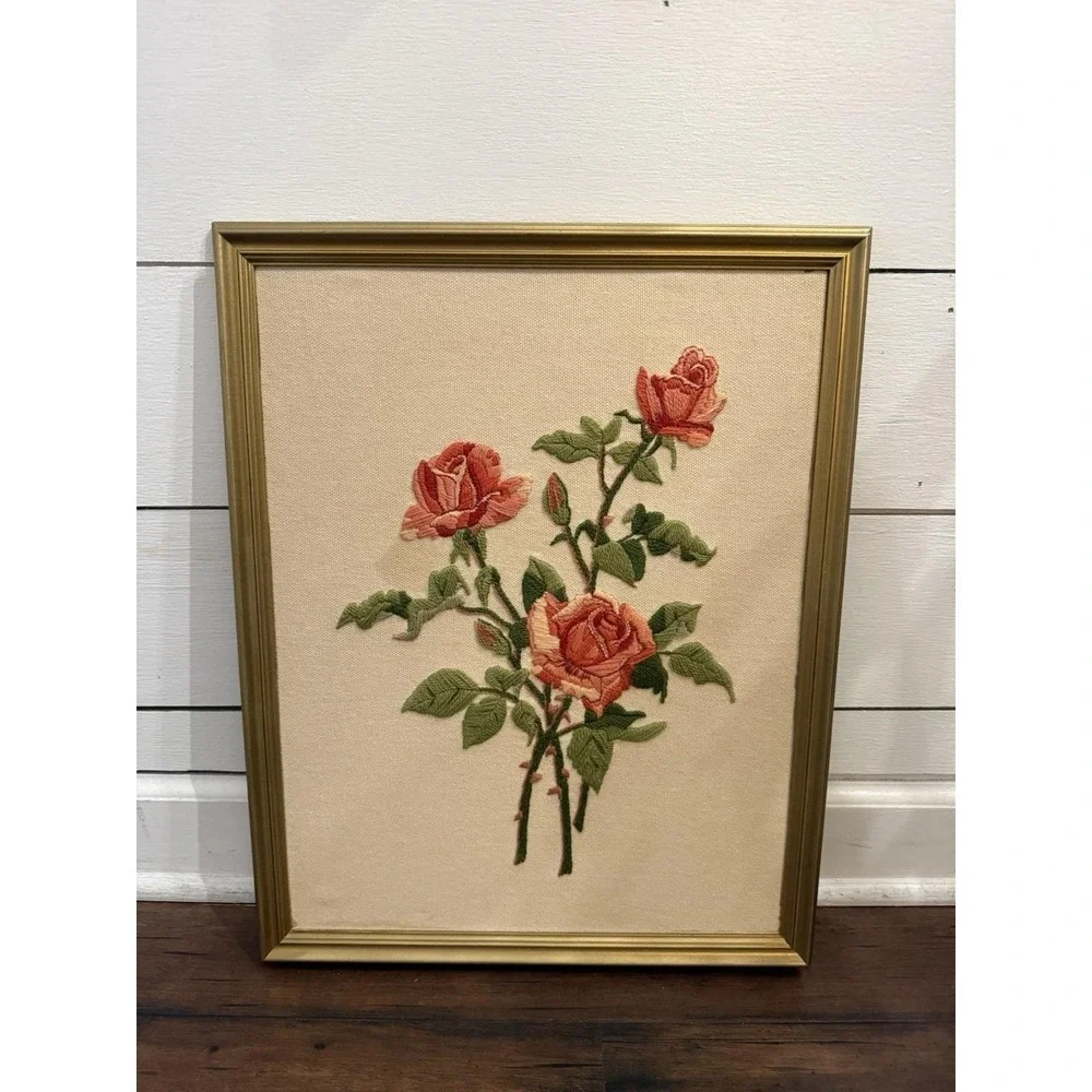 Vintage Framed‎ Rose Crewel Wall Art Retro Floral Hand-Stitched Art 15x19
